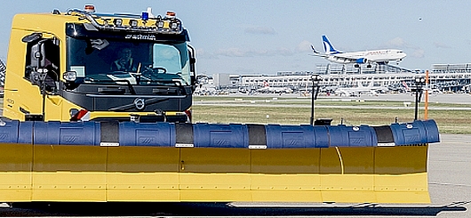 autonomes Schneepflügen