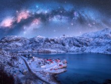  Exploring Greenland