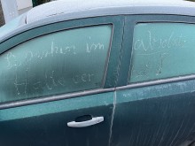 "Sie parken im absoluten Halteverbot!" - diese Botschaft ist unvmissverständlich.