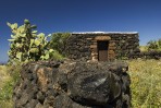 raditional dwelling of Pantelleria, the DAMMUSO